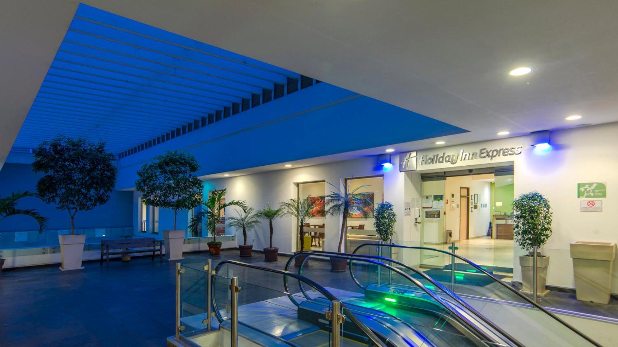 Holiday Inn Express Xalapa By Ihg Esterno foto