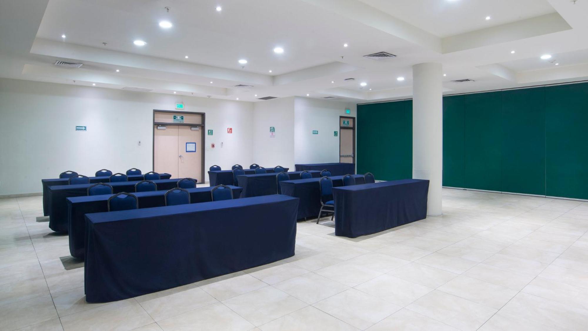 Holiday Inn Express Xalapa By Ihg Esterno foto