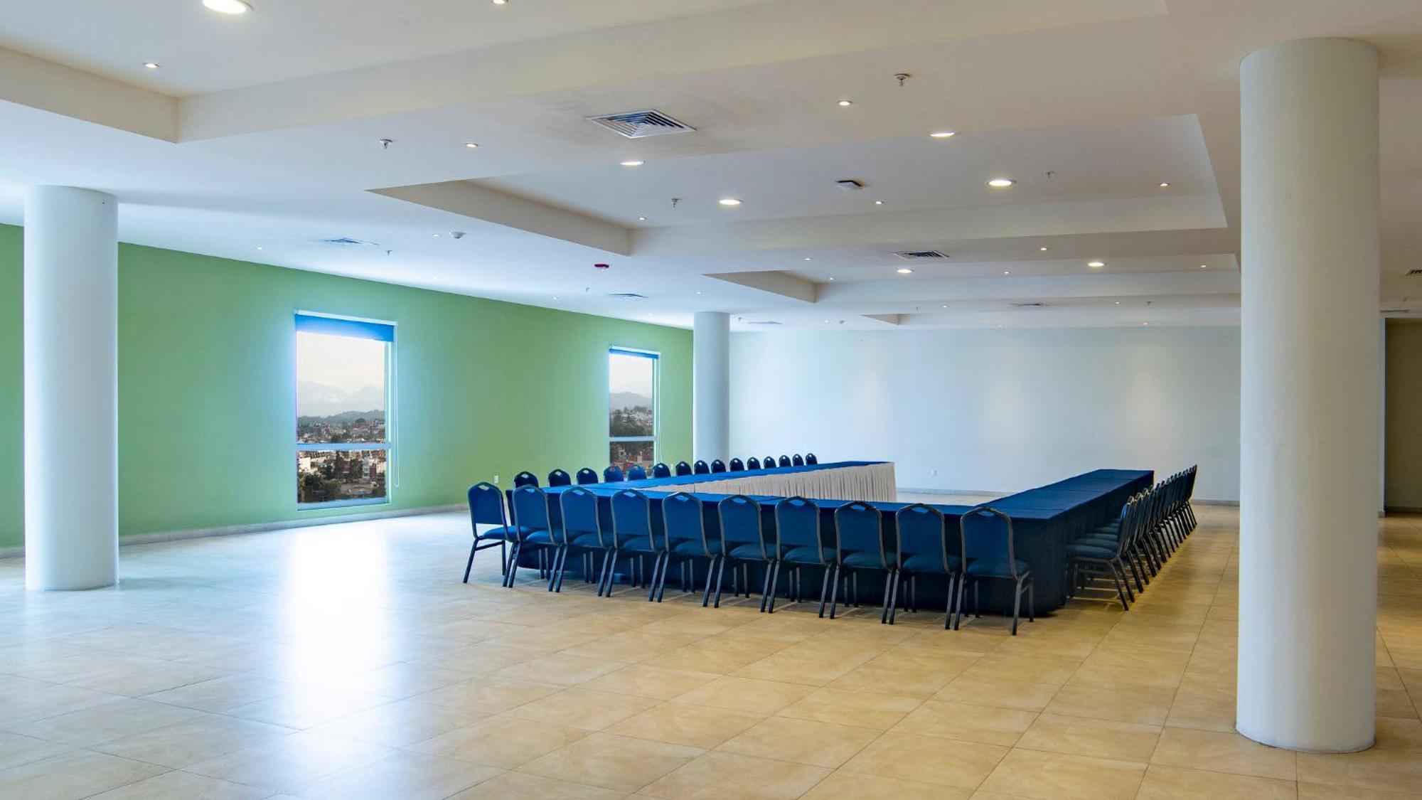 Holiday Inn Express Xalapa By Ihg Esterno foto
