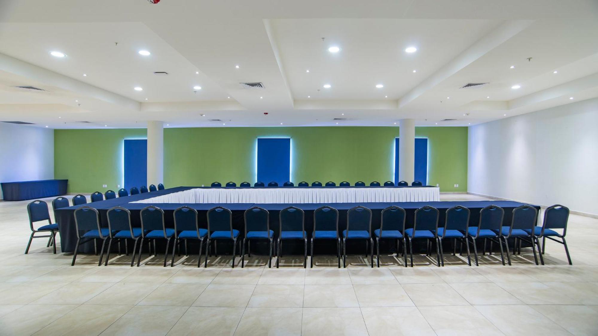 Holiday Inn Express Xalapa By Ihg Esterno foto